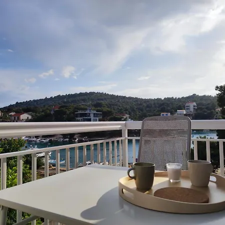 Apartment Rak Razanj