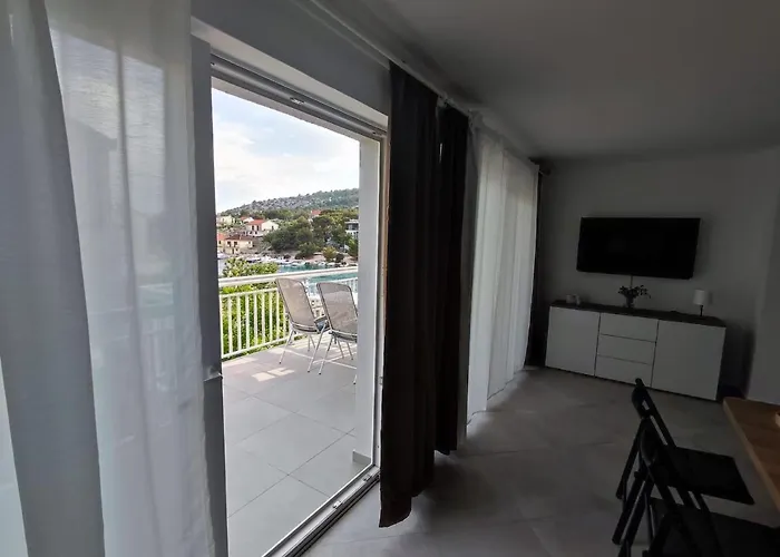 Rak Apartment Ražanj